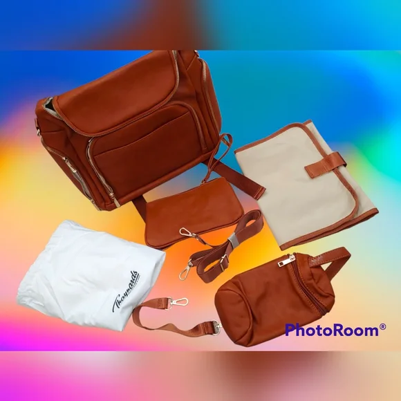 thaynards | Bags | 50 Vegan Leather Diaper Bag Or Backpack  display picture 3